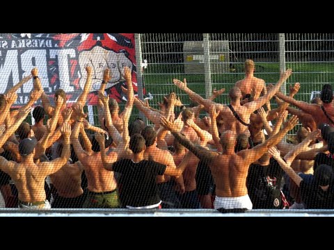 KIBICE: Raków Częstochowa - Spartak Trnava 11.08.2022 Bluzgi na węgierski Videoton oraz doping gości