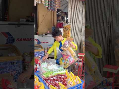 Mẹ hóng drama để LyLy và Thành Ngáo mua thoái mái đồ ăn 😍 #thanhngao #funny #lyly