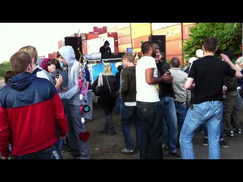 I Love The Couch Baby - Freak Feel Free OPEN AIR Hamburg Wilhelmsburg