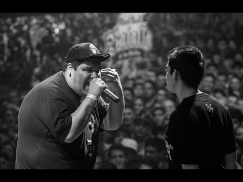 Touk vs Sony (Octavos) - Red Bull Batalla de los Gallos Argentina 2014 por Radio Doble HH