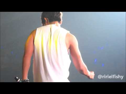 130602 SS5 JKT - Donghae Kangin / Donghae kiss her hand