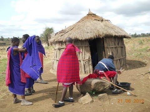 'Hatujengi nyumba zetu kwa mikojo ya binadamu, tuombwe radhi'-Vijana wa Kimasai