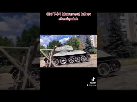 Old Russian Tank on a Fake Checkpoint #combatveteran #russiaukrainewar #tanks