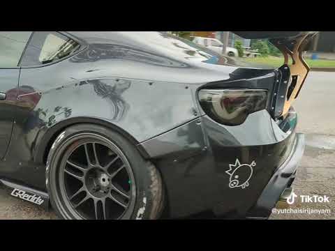Rolling GT86 V8 Pandem Rocket Bunny v.1