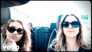 Alessia Cara - OKAY OKAY (Lyric Video)