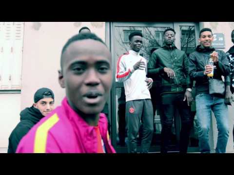 Baddo - La Danse de Mbappe (Clip officiel)