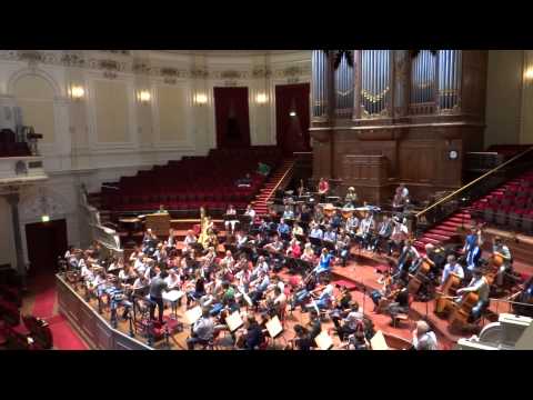 Gustavo Dudamel & Royal Concertgebouw Orchestra rehearsing Esteban Benzecry's work