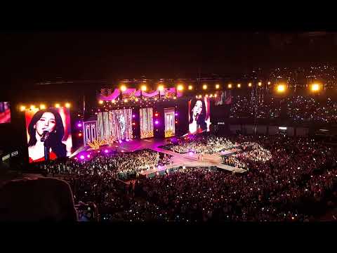 Despacito - Cover by Yuqi & Miyeon - (G)I-DLE [Music Bank in Mexico] 231022