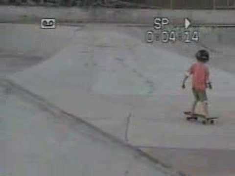 4 year old skateboarder