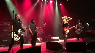 Courtney Love with Ginger 11.05.2014