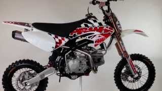 preview picture of video 'Piranha Pit bikes Daytona 190-4V : Newest Pit Bikes from Piranha Motorcycle Company'
