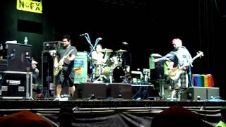 NOFX - Bottles to the Ground [HD] live