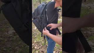 How to fix backpack straps so they don’t come out of adjustment. #rucksack #lifehack #survivaltips