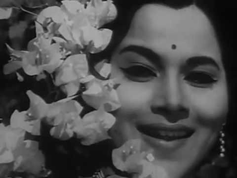 Sang Kadhi Kalnar Tula   Classic Romantic Song   Ramesh Deo, Seema   Apradh Marathi Movie