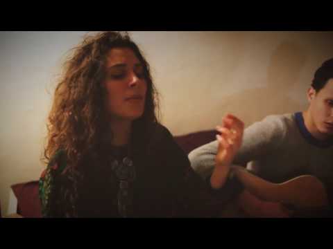 Dafné Kritharas & Paul Barreyre - La Rosa Enflorece