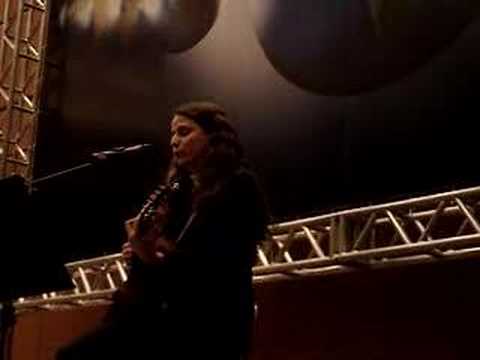 Cris Tiane - Meu amor se mudou pra Lua