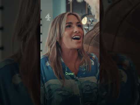 Melanie Blatt gives Alex a moment he’ll never forget #Taskmaster