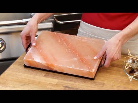 Himalayan Salt Plate and Plate Holder Overview