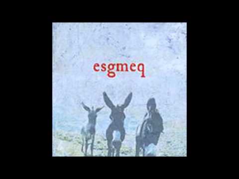Esgmeq - Co se to kurva děje