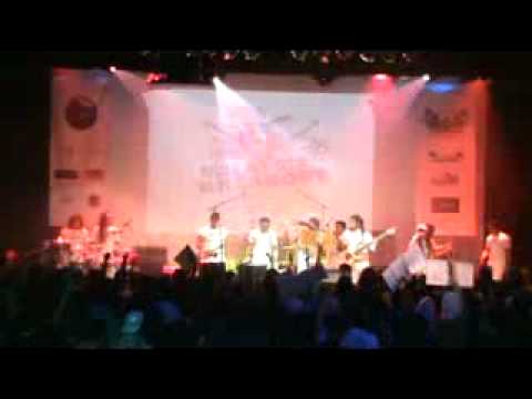 White Percussion Unit in Malaysia Breakout Showcase 2010 Grand FINAL (Part 1).wmv