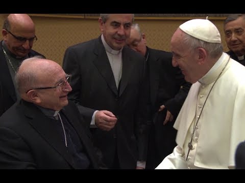 El Papa se reunió con sacerdotes víctimas de abusos de Chile