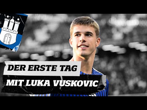 TRANSFER, BROTHER'S FUTURE AND DERBY | Luka Vuskovic's first day at HSV
