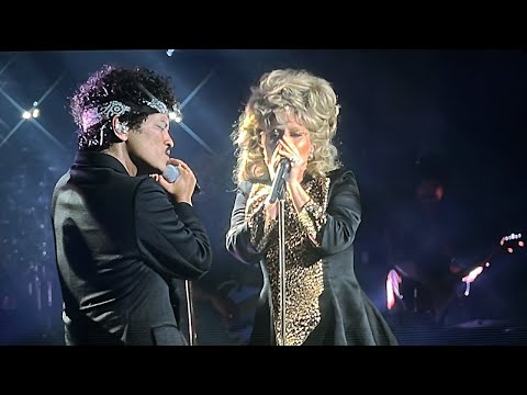 Lady Gaga & Bruno Mars - Die With a Smile (Live In LA)