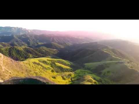 Calabasas Luxury Estate: 25364 Prado De La Felicidad