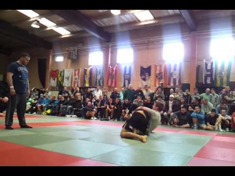 Grapplepalooza 2012 Medium heavy final Piotr Wisniewski vs ???