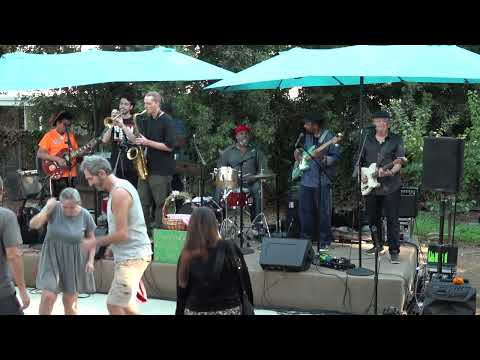 Fully Fullwood Band - I Love You Too Much