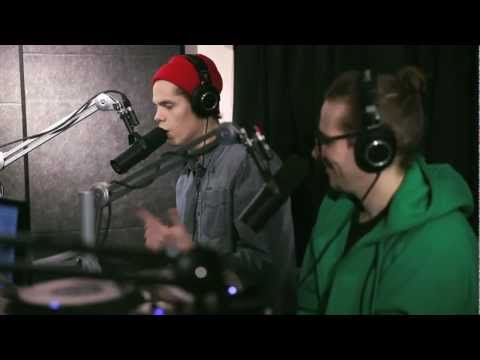 Basso Live: Pianomies x Super Janne