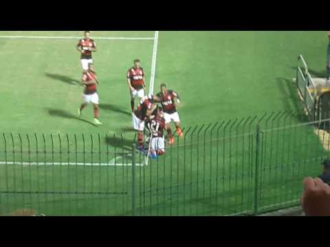 Gol de Diego Flamengo 3 x 0 Macaé 01/02/2017 Campeonato Carioca Estádio Raulino de Oliveira