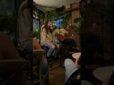 Lina Tenenbaum & Luke Herbermann - без бою (Okean Elzy cover at Kobrick Coffee)