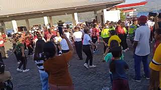 Download lagu joget Tega cinta nona yang manis mp3 Download lagu joget Tega cinta nona yang manis mp3