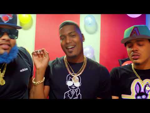 Moro el Entolinao, Aletre El Paketero & El Chima En La Casa - Yo Lo Que Quiero (Video Oficial)