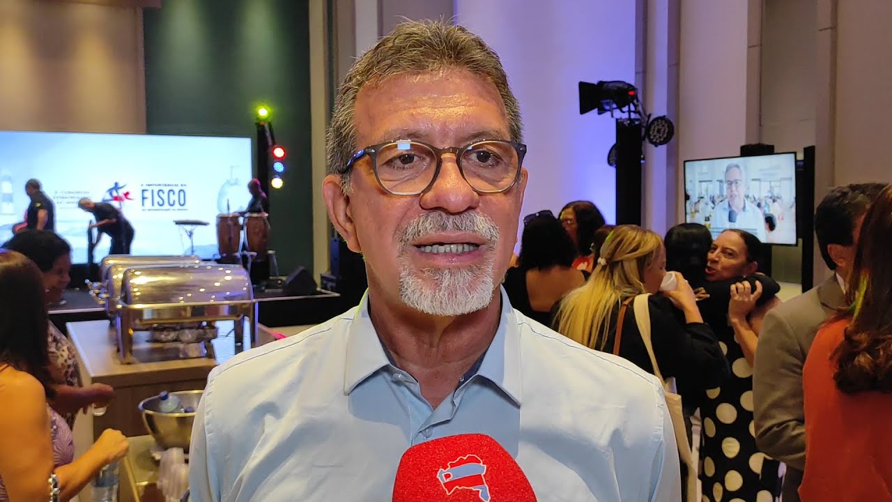 Florence destaca papel do fisco e política de desenvolvimento da Bahia no Congresso do Sindsefaz.