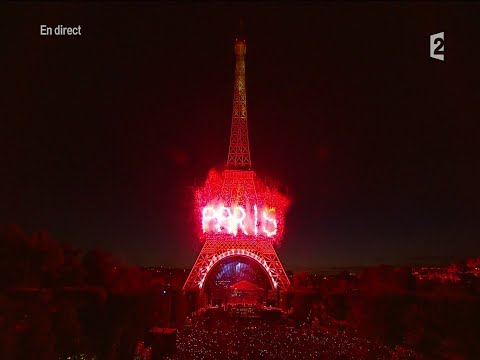 Feu d'artifice 14 juillet 2015 Paris tour Eiffel