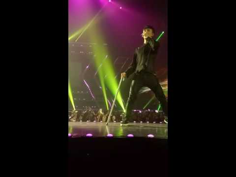 160910 - EXOrDIUMinBKK artificial love Lay