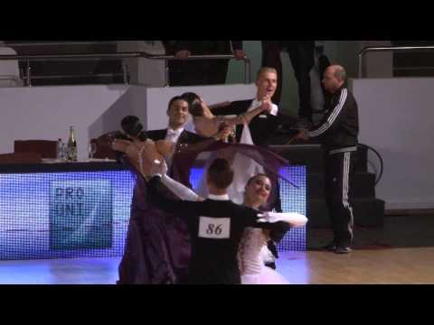 Aleksandr Dmitrenko - Mariya Marderfeld, 1/4 Quickstep