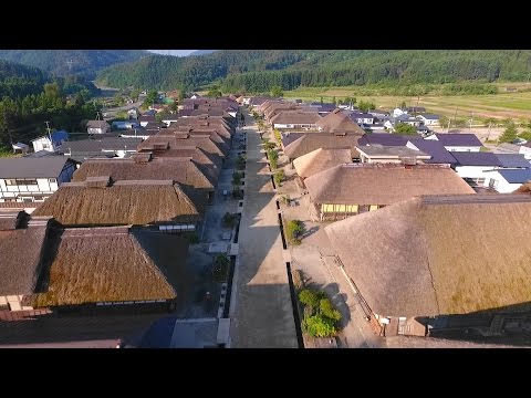 福島県下郷町　国重要伝統的構造物群保存地区「大内宿」OUCHI-JUKU 新緑風景