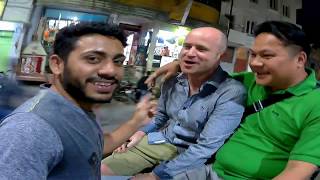 preview picture of video 'Two Foreigners In Varanasi | Incredible Varanasi'