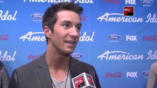 He's so jolly @paulai12 at @americanidol press tent with @christrondsen