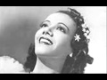 Lily Pons Sings Gabriel Fauré's "Les Roses D'Ispahan."  1938