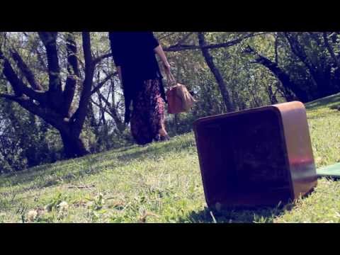 Cansada video