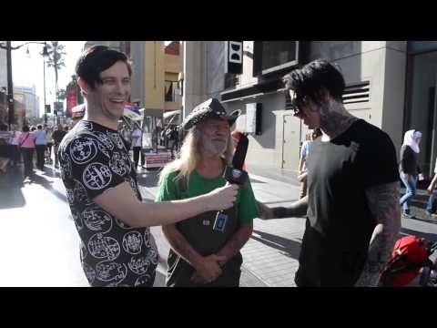 Ronnie Radke & Ryan Seaman (Falling In Reverse) doing the Walk Of Fame Quiz