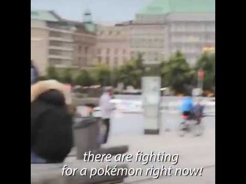 GARA GARA POKEMON ORANG INI KECEBUR