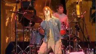 Oasis - Acquiesce (live in Wembley 2000)
