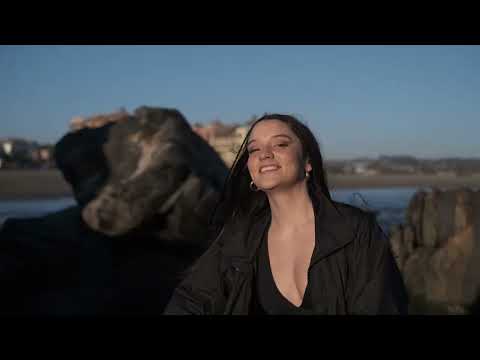 LaFé & Chicho Beats - Una vida mejor (Video Oficial)