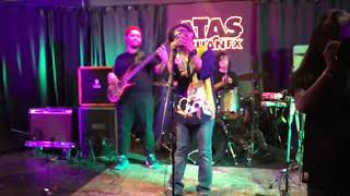 Download lagu Bukan Pelabuhanmu by Budak Nakal Hujung Simpang @ Tenang Is Good Gig mp3