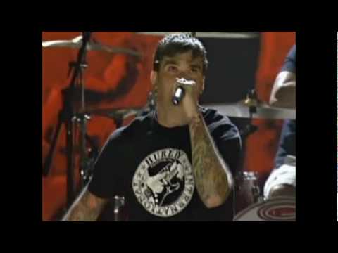 New Found Glory - Truth Of My Youth (MTV Hard Rock Live)